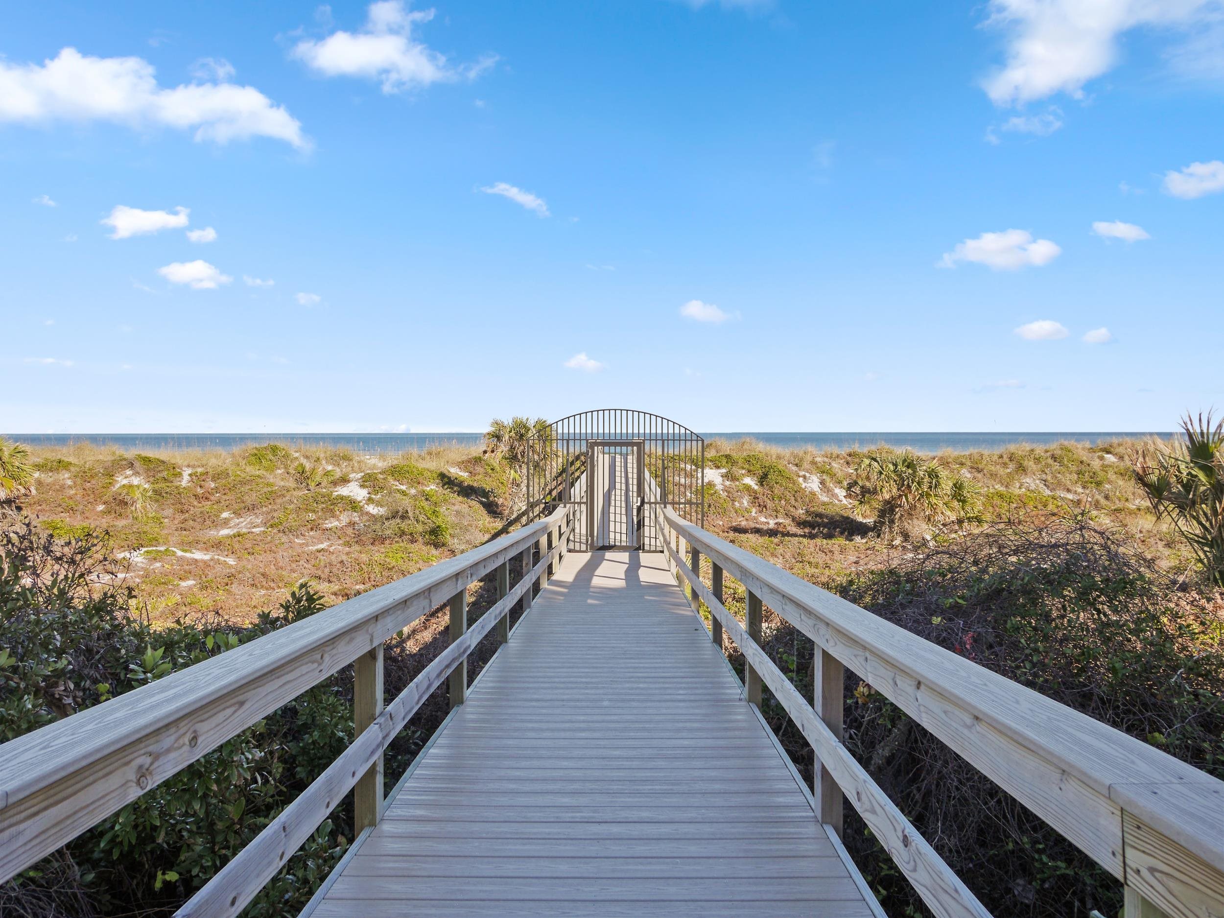 84 Seascape Circle St. Augustine, FL 32080 - Photo 34 of 34 a view of city and mountain from a balcony