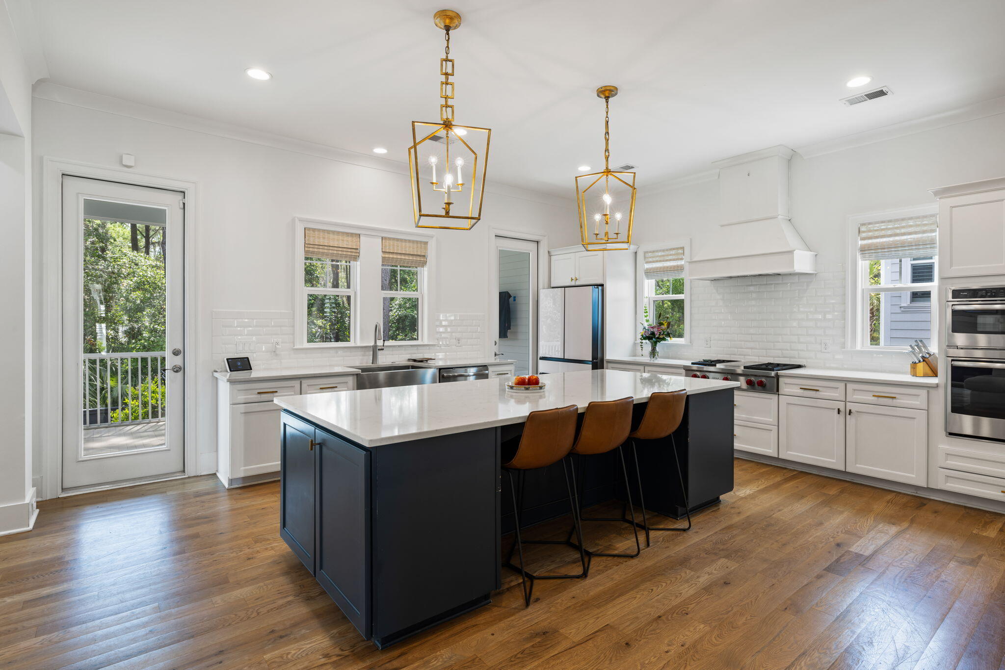 1569 Red Tide Road Mount Pleasant, SC 29466 - Photo 15 of 58 Kitchen