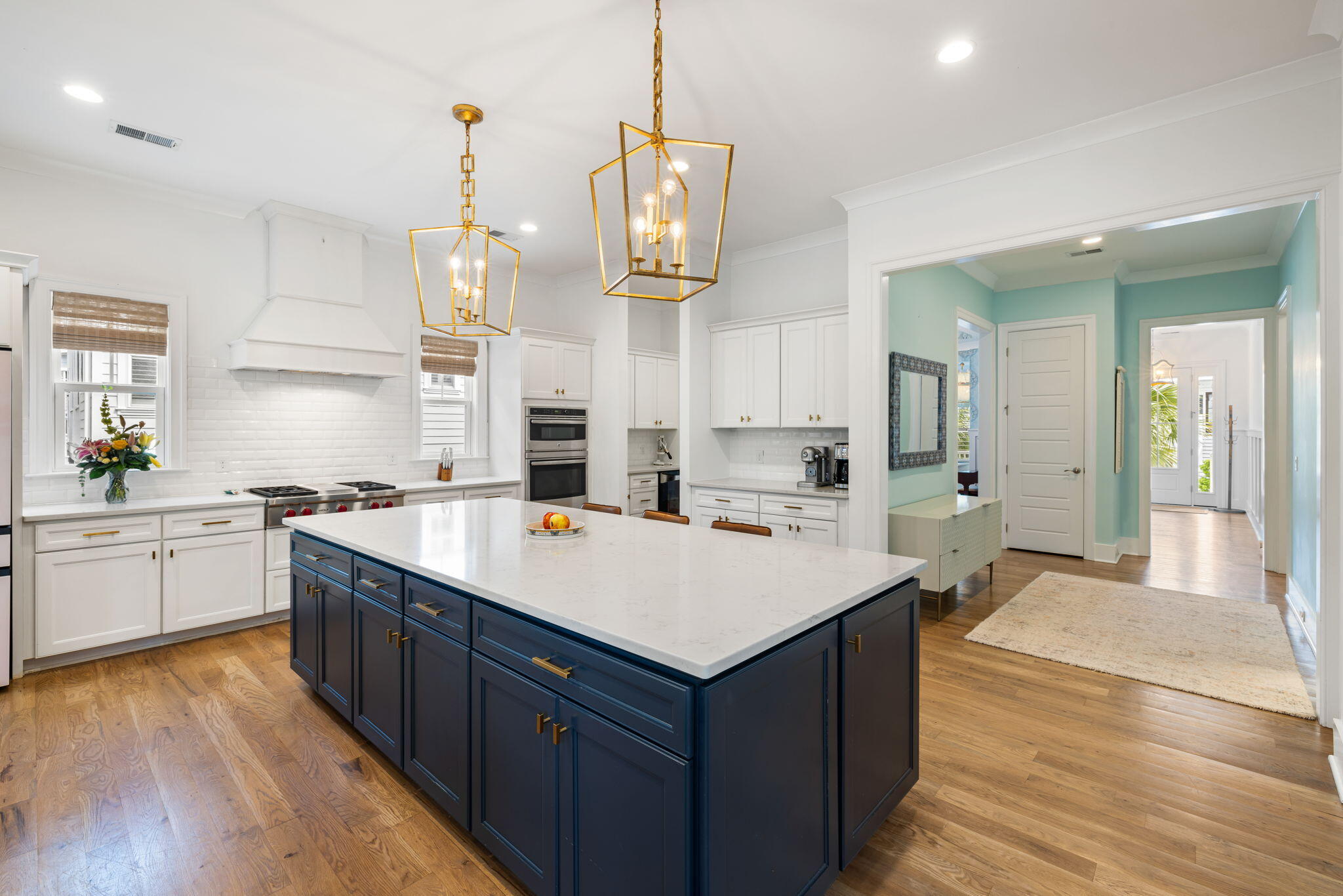 1569 Red Tide Road Mount Pleasant, SC 29466 - Photo 17 of 58 Kitchen