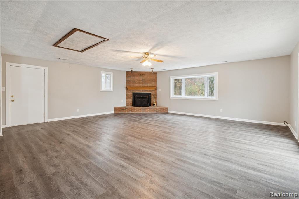 15635 Martinsville Road Belleville, MI 48111 - Photo 39 of 75