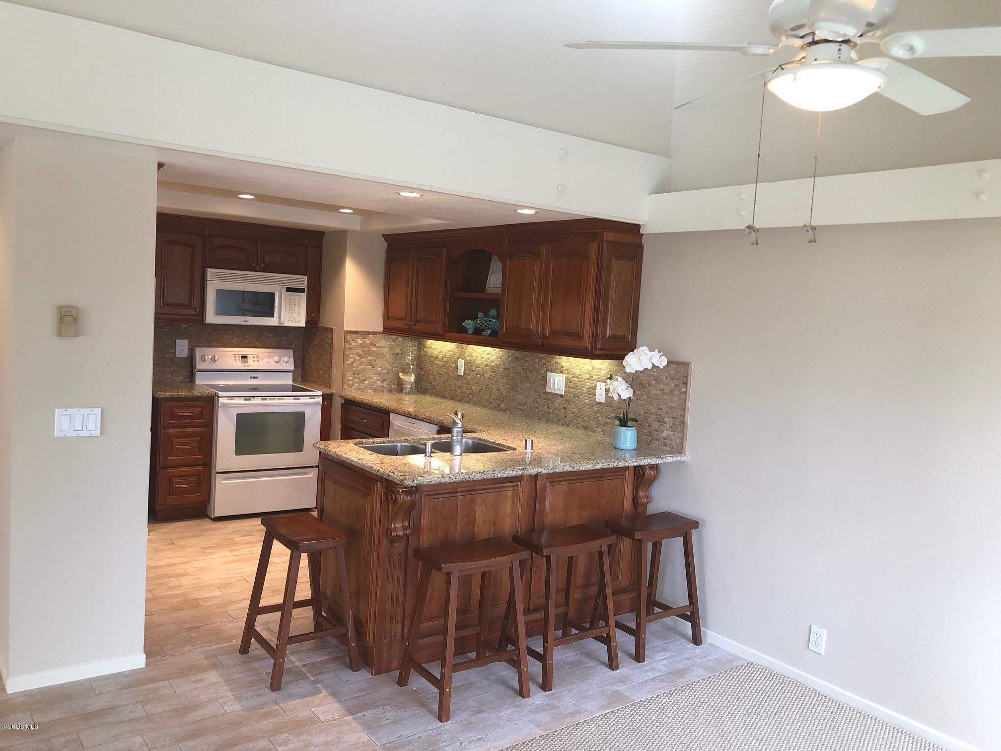 3450 Sunset Lane Oxnard, CA 93035 - Photo 11 of 30 kitchen 4