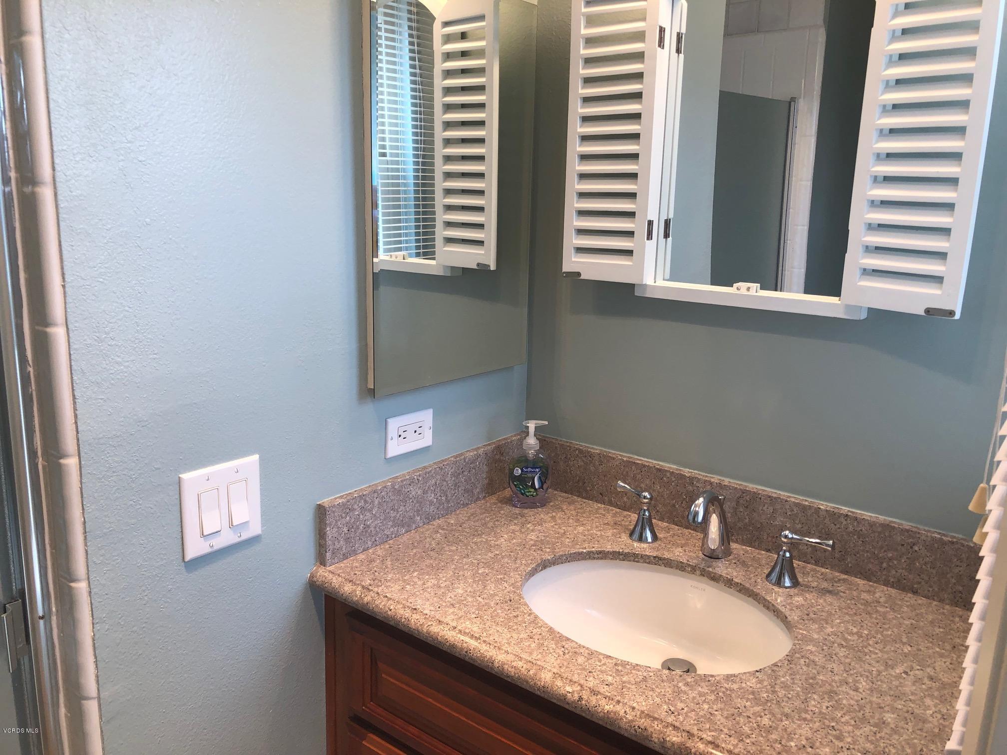 3450 Sunset Lane Oxnard, CA 93035 - Photo 19 of 30 bathroom 2