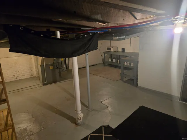 $174,900 | 1117 3rd Street, Fort Wayne, IN 46808