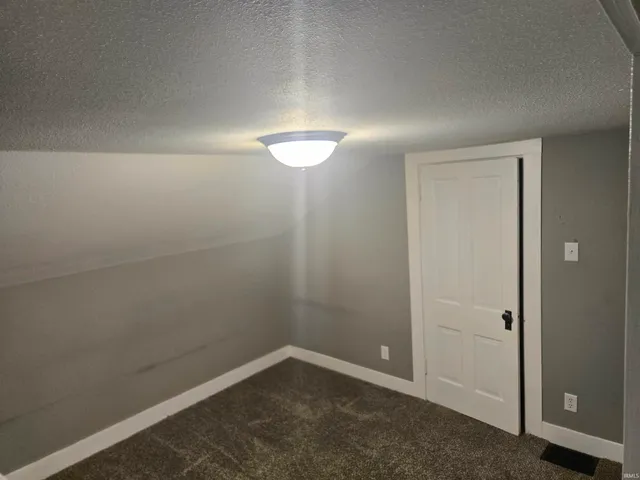 $174,900 | 1117 3rd Street, Fort Wayne, IN 46808