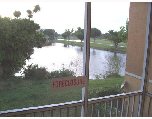 4055 West McNab Road, Unit 204H Pompano Beach, FL 33069 - Photo 4 of 8 View