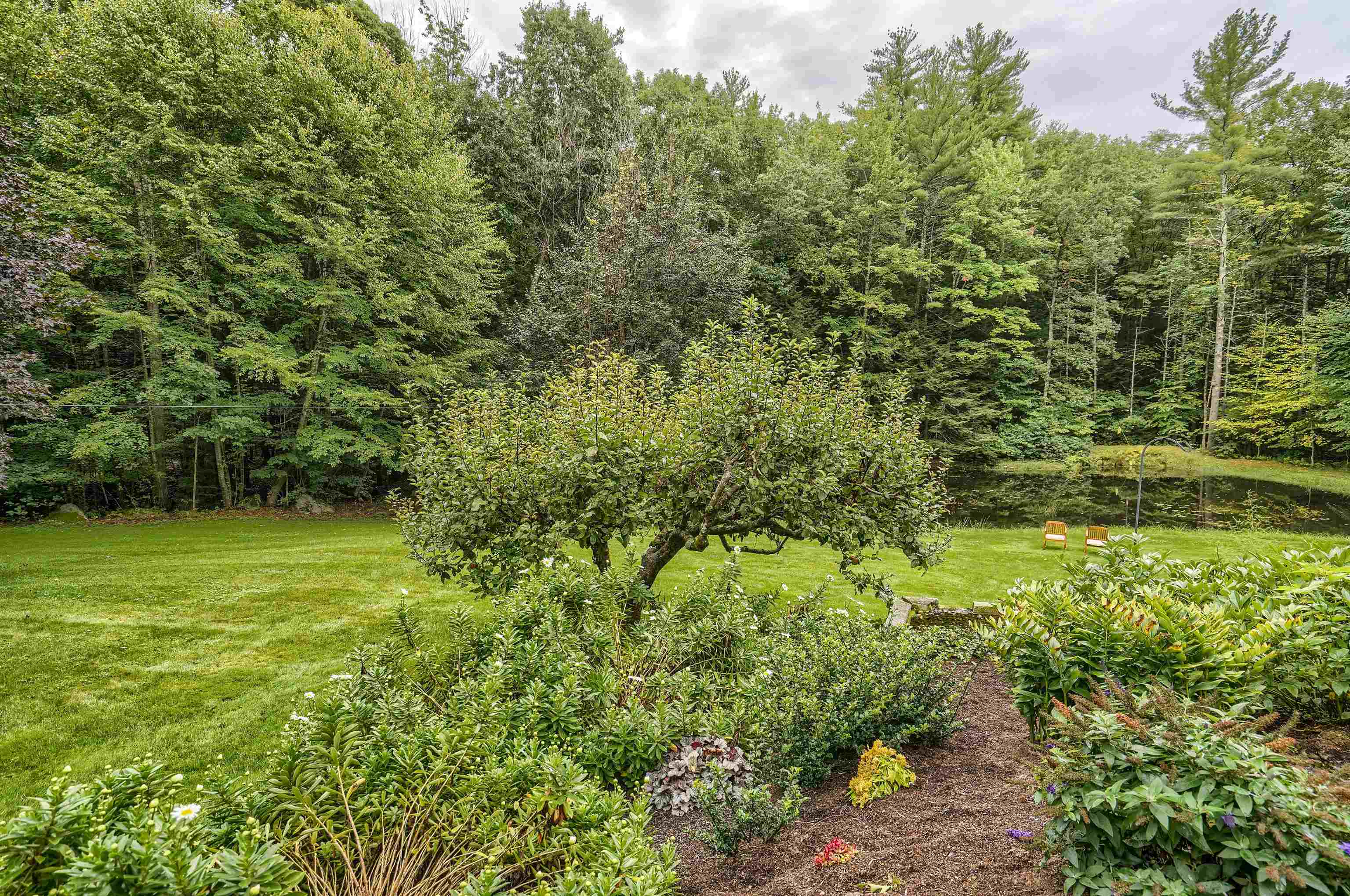 5 Spring Road Amherst, NH 03031 - Photo 26 of 35