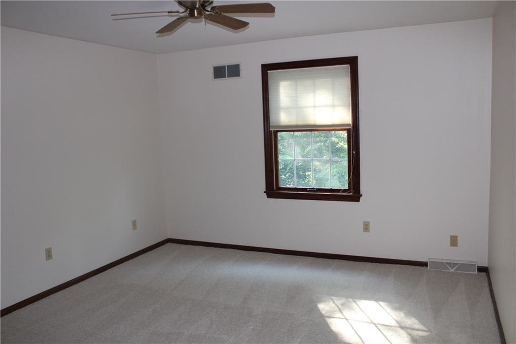 1668 Little Meadow Road Pittsburgh, PA 15241 - Photo 18 of 25 Second bedroom is freshly painted with new carpeting.