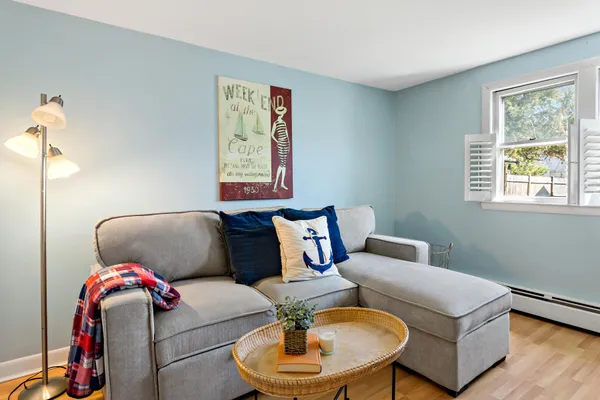 $319,000 | 558 Craigville Beach Road, Unit 7, Centerville, MA 02632