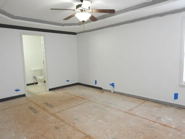 en view of an empty room