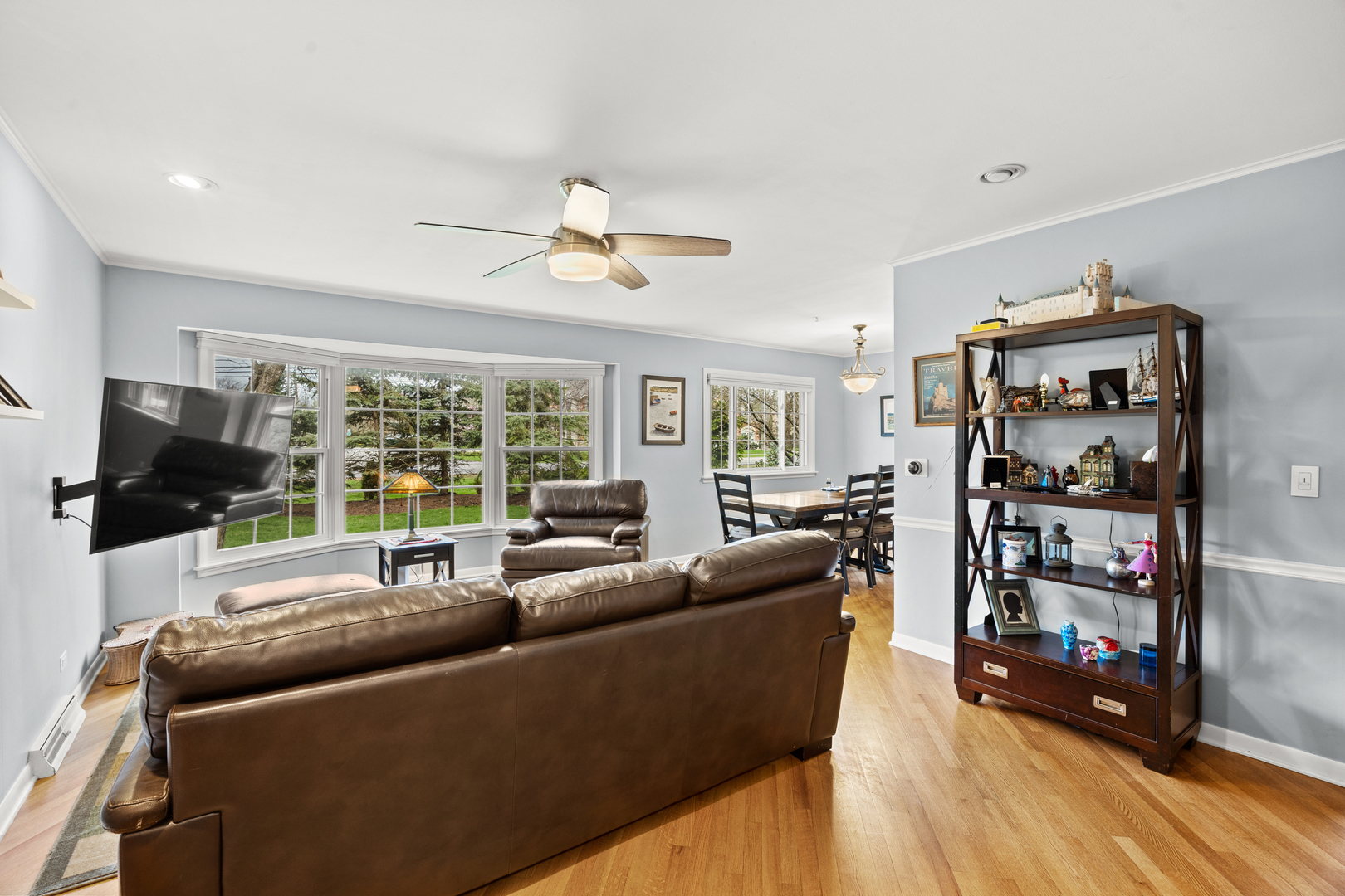 1621 Sunset Ridge Road Glenview, IL 60025 - Photo 3 of 31