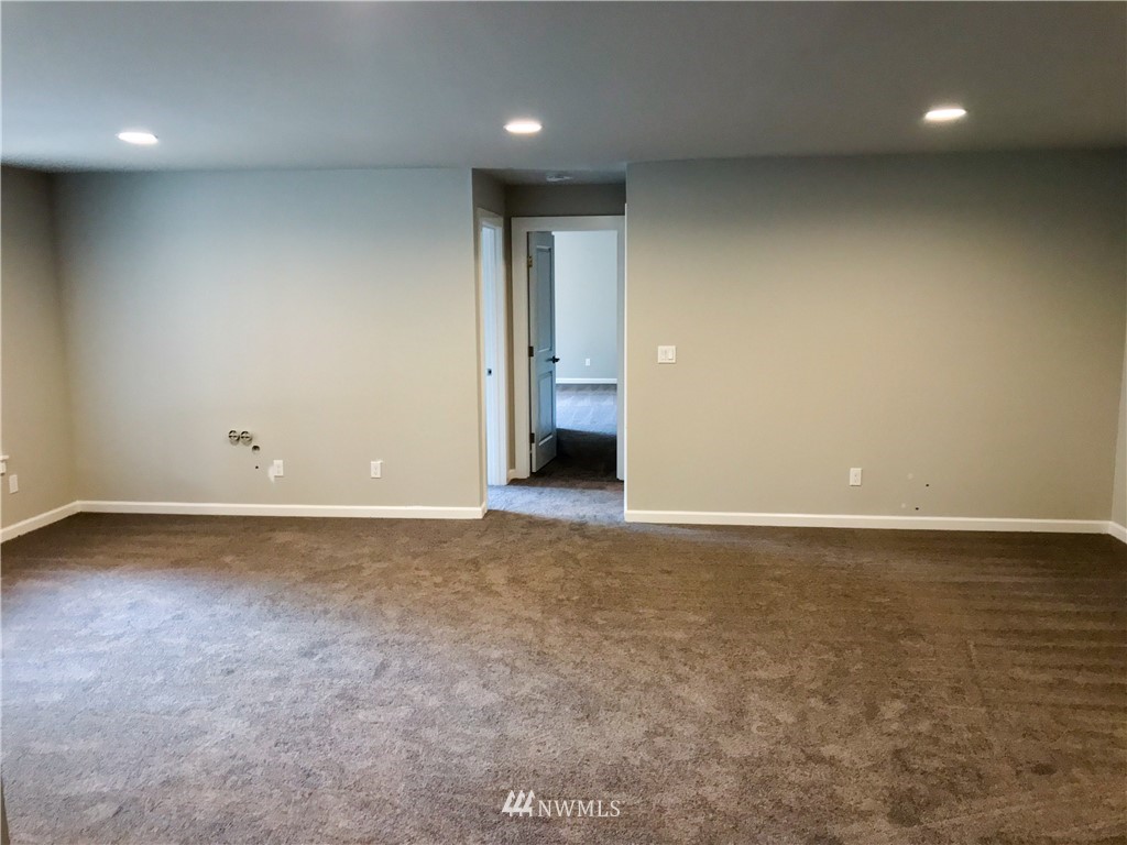 1670 Spaulding Circle Buckley, WA 98321 - Photo 19 of 22 a view of an empty room