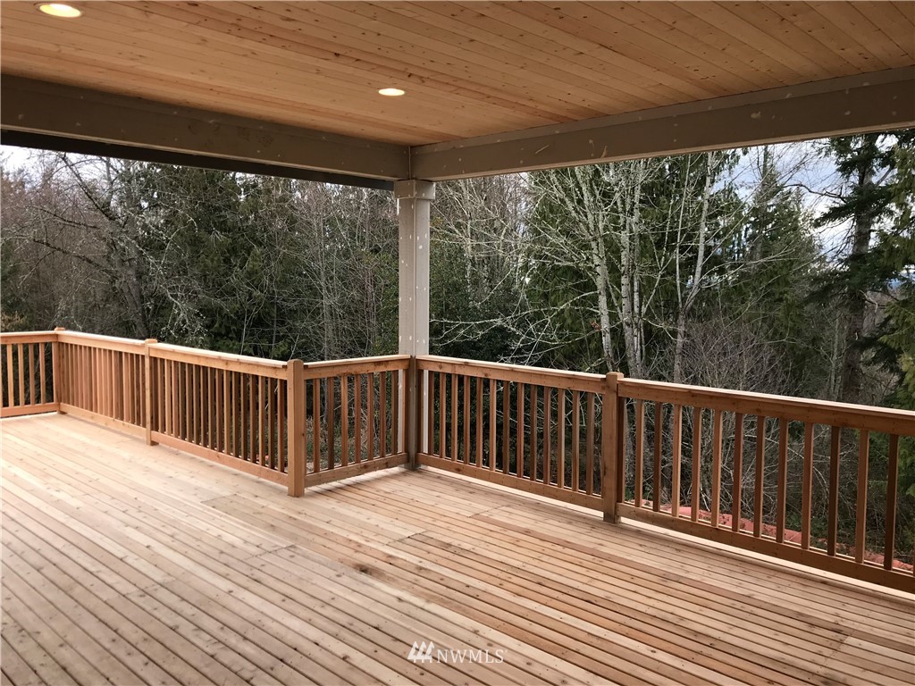 1670 Spaulding Circle Buckley, WA 98321 - Photo 10 of 22 a view of a wooden deck
