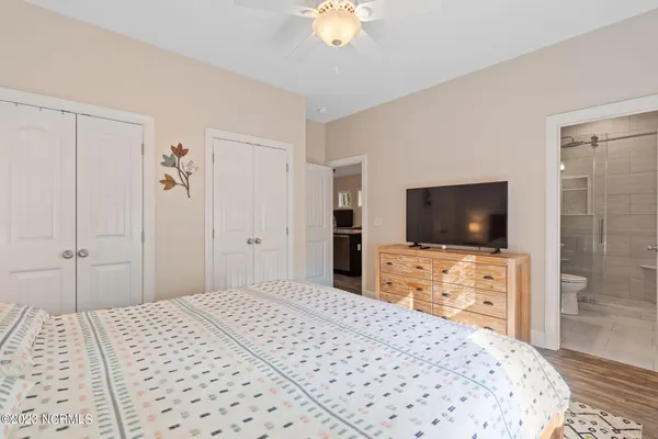 $2,200 | 130 Northwest 23rd Street, Oak Island, NC 28465