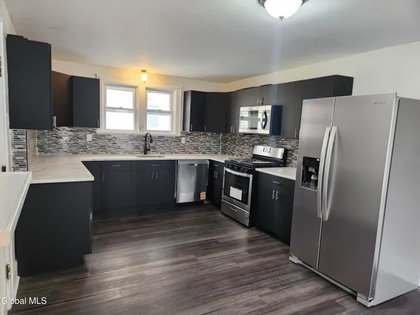 $289,000 | 261 Altamont Avenue, Schenectady, NY 12304