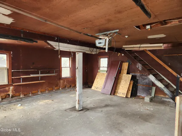 $289,000 | 261 Altamont Avenue, Schenectady, NY 12304