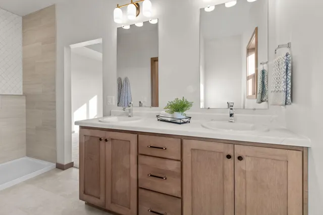 $540,000 | N8856 Dublin Pass, Menasha, WI 54952