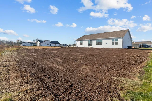 $540,000 | N8856 Dublin Pass, Menasha, WI 54952