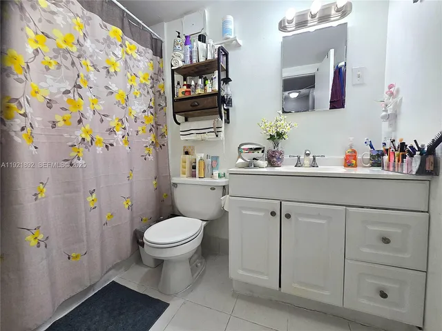 $235,000 | 1750 West 56th Street, Unit 216, Hialeah, FL 33012