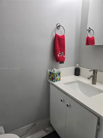 $235,000 | 1750 West 56th Street, Unit 216, Hialeah, FL 33012