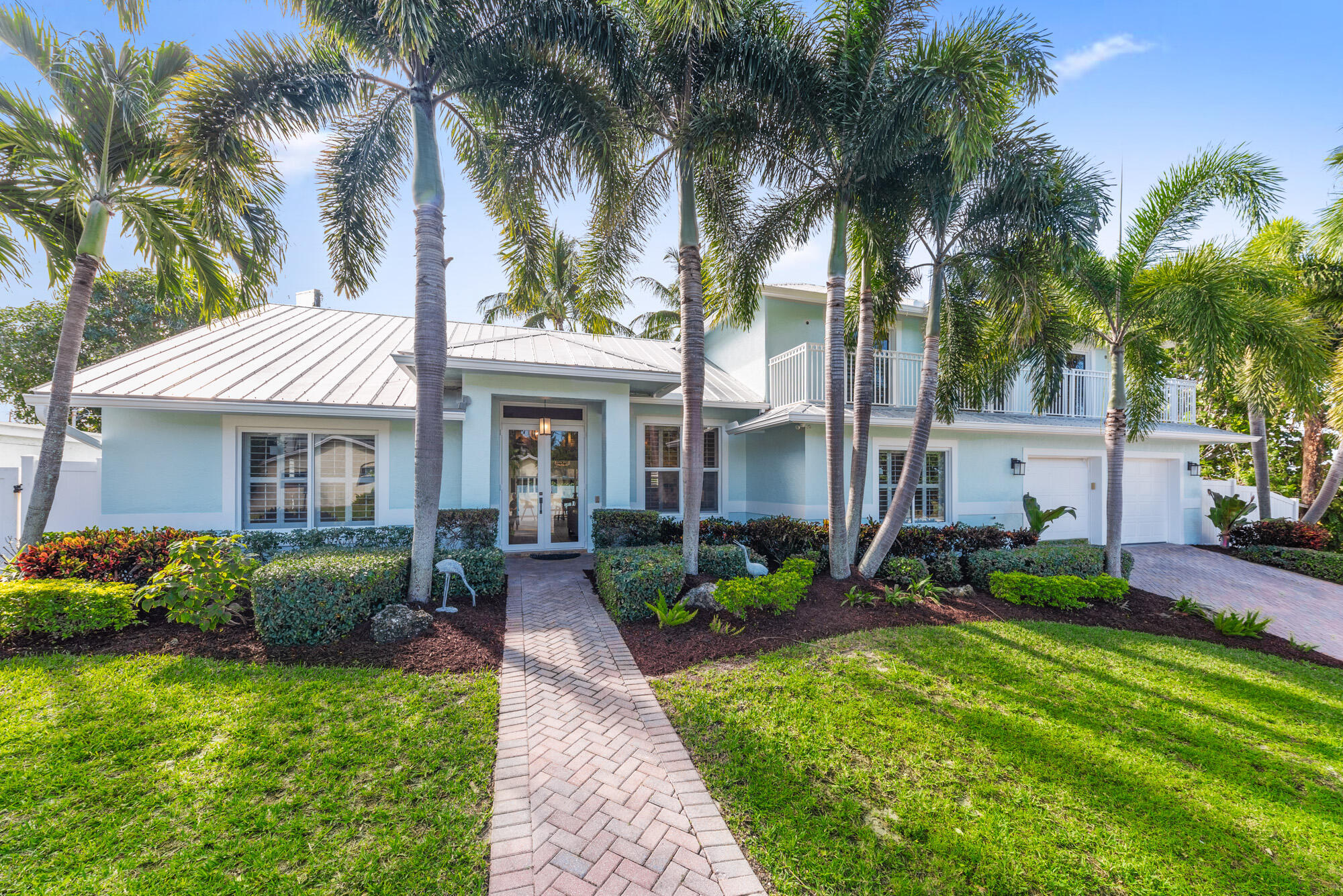 490 Mars Way Juno Beach, FL 33408 - Photo 3 of 35 490 Mars Way (14)