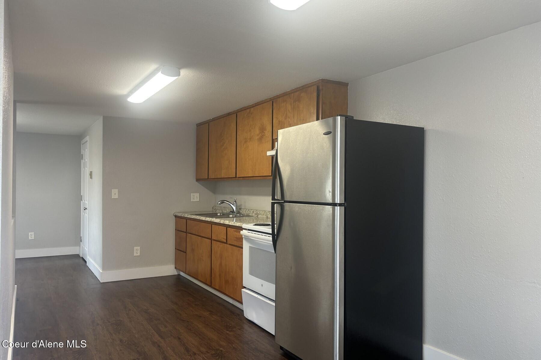 180 3rd Street Priest River, ID 83856 - Photo 27 of 47 Unit 1 - 5. Kitchen