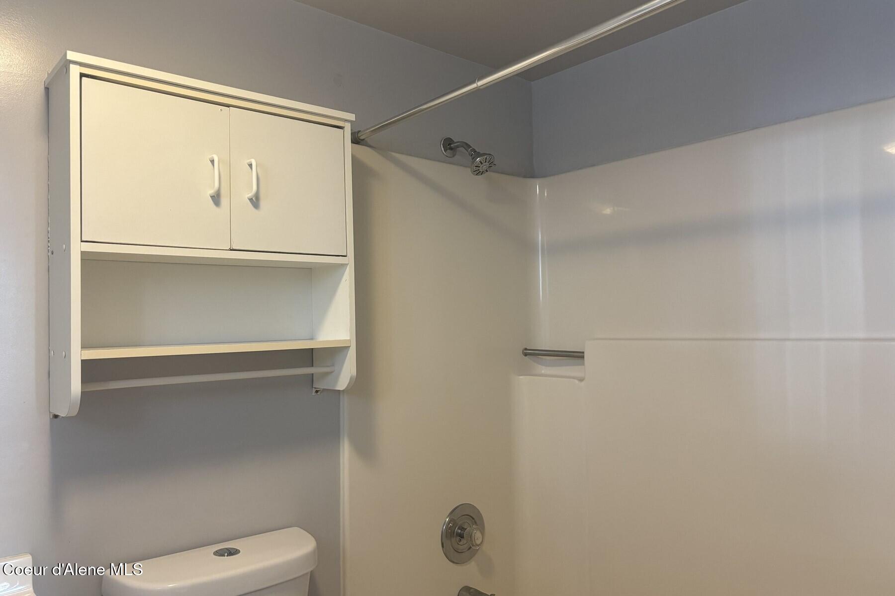 180 3rd Street Priest River, ID 83856 - Photo 33 of 47 Unit 1 - 11. Bathroom