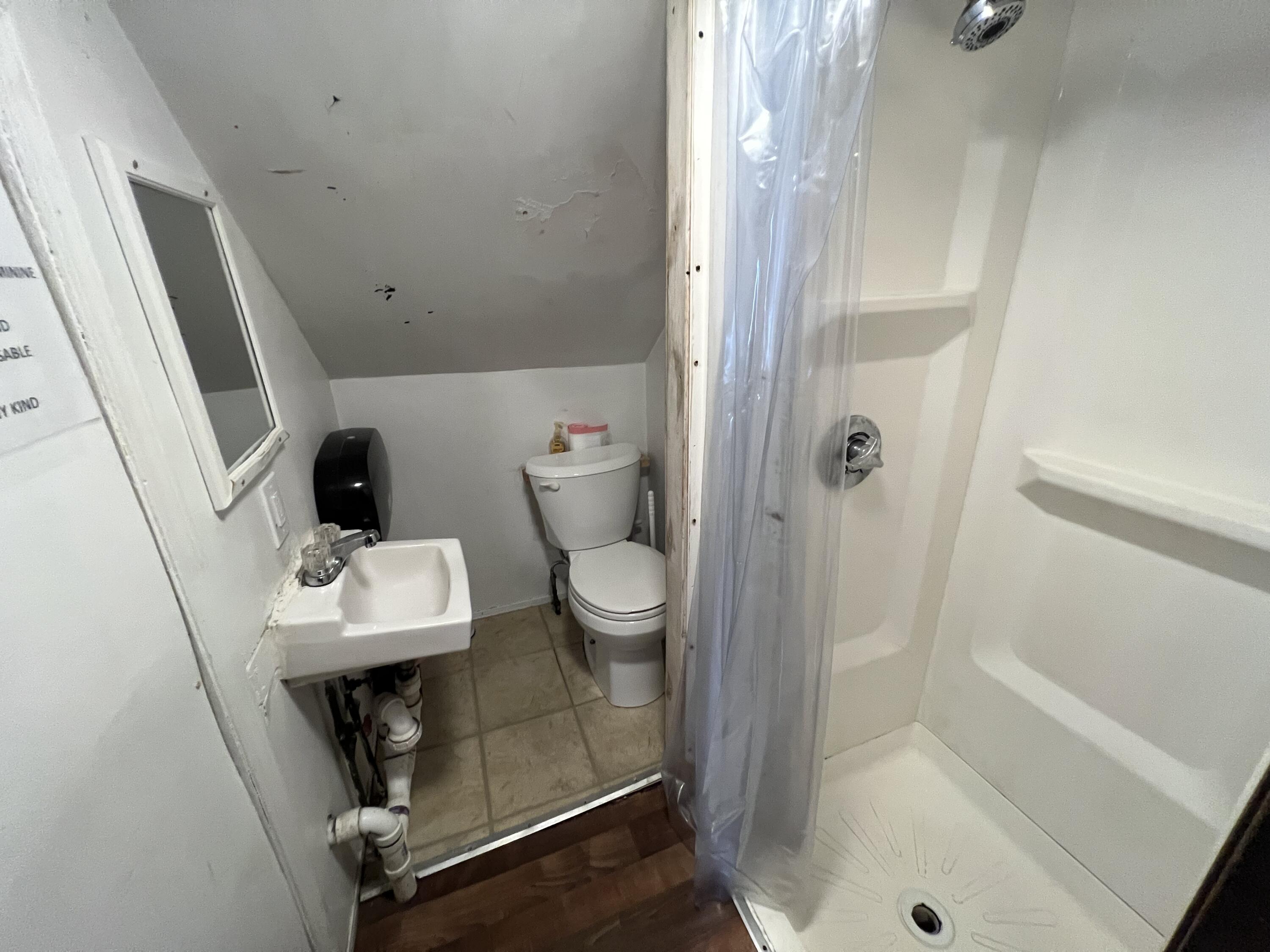 94 College Street Lewiston, ME 04240 - Photo 13 of 47 0302FE4B-F29A-4E6F-8D01-A7626D006D7A