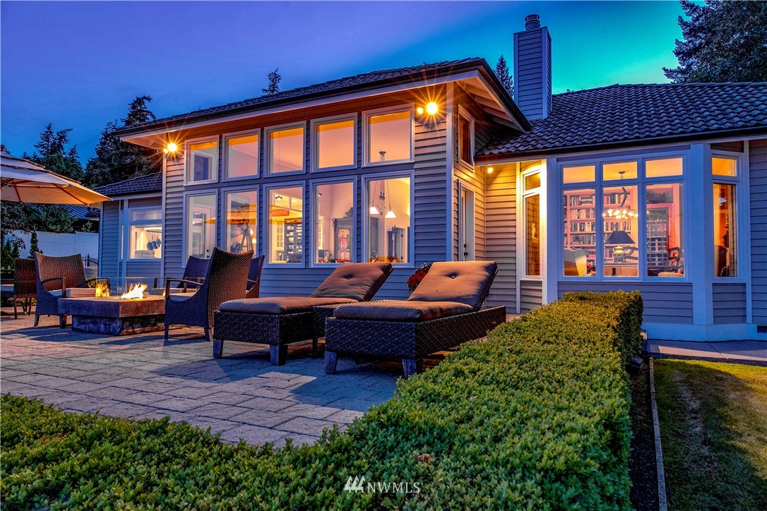 23920 Jefferson Point Road Northeast Kingston, WA 98346 - Photo 5 of 39 Gallery Image 5