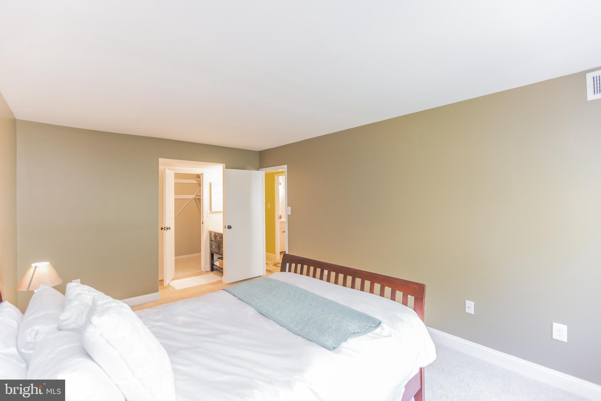 2214 Springwood Drive, Unit 204 Reston, VA 20191 - Photo 14 of 26 Gallery Image 14