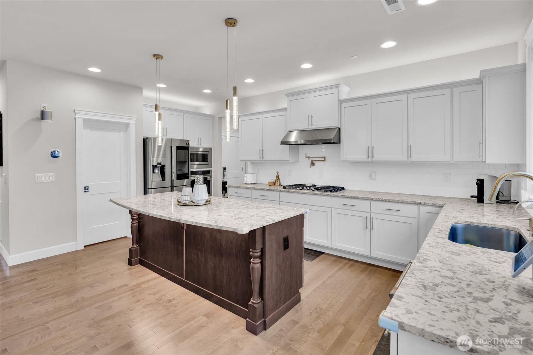 1404 241st Place Southeast Bothell, WA 98021 - Photo 11 of 40