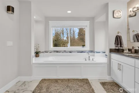 $2,349,990 | 1404 241st Place Southeast, Bothell, WA 98021