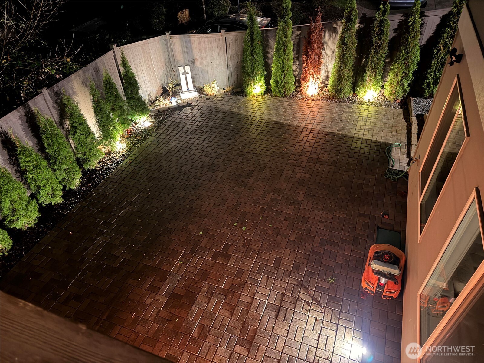 1404 241st Place Southeast Bothell, WA 98021 - Photo 37 of 40