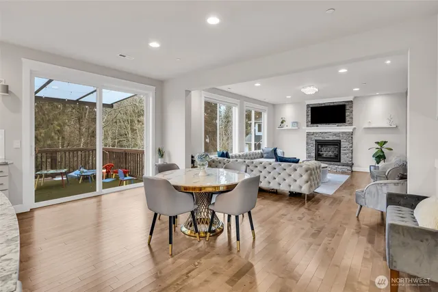 $2,349,990 | 1404 241st Place Southeast, Bothell, WA 98021