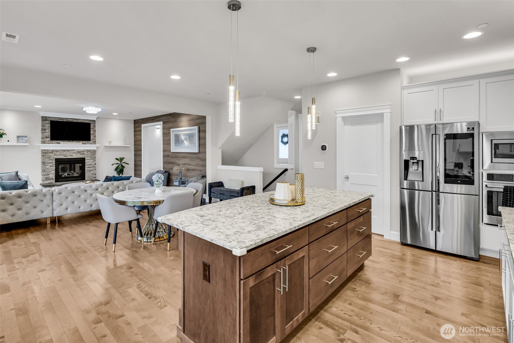 1404 241st Place Southeast Bothell, WA 98021 - Photo 10 of 40