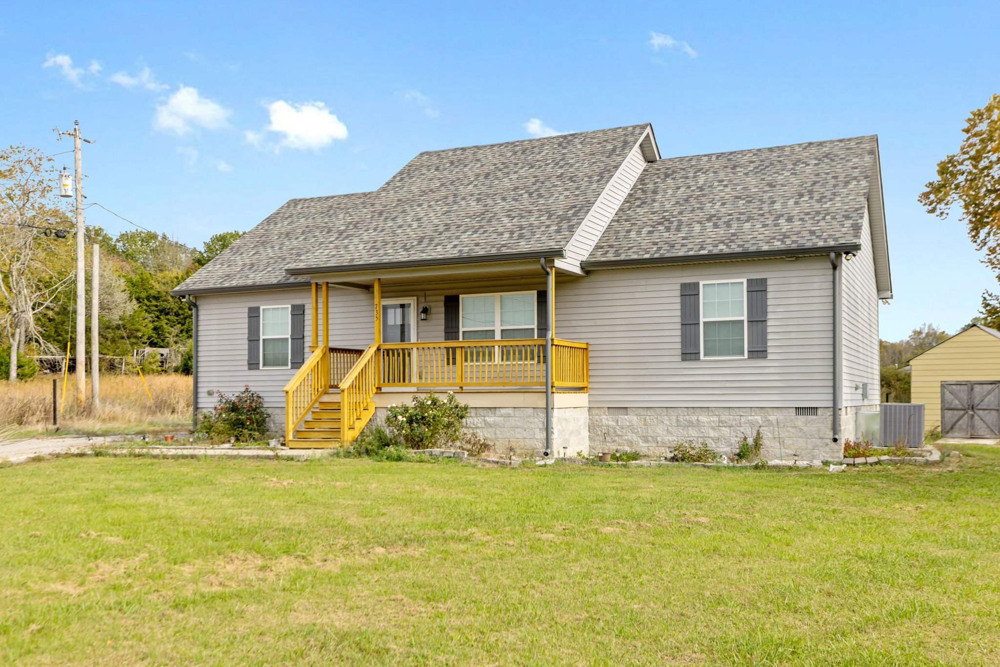 735 Belfast Farmington Road Lewisburg, TN 37091 - Photo 2 of 56 a view of a house with a patio