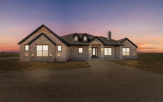 $520,000 | 6894 Brody Road, Lubbock, TX 79407