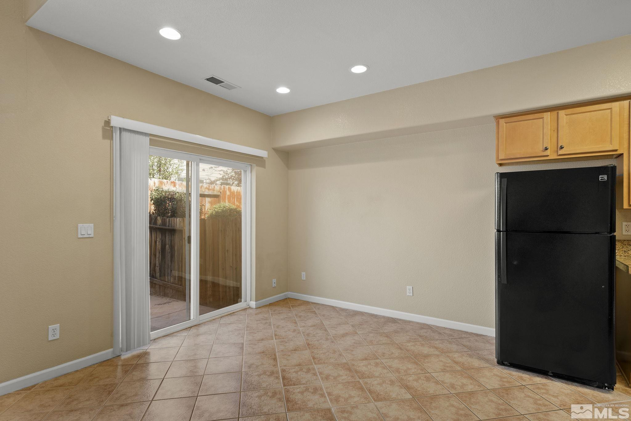 2135 Hellaby Lane, Unit LN Reno, NV 89502 - Photo 6 of 23 Photo 6