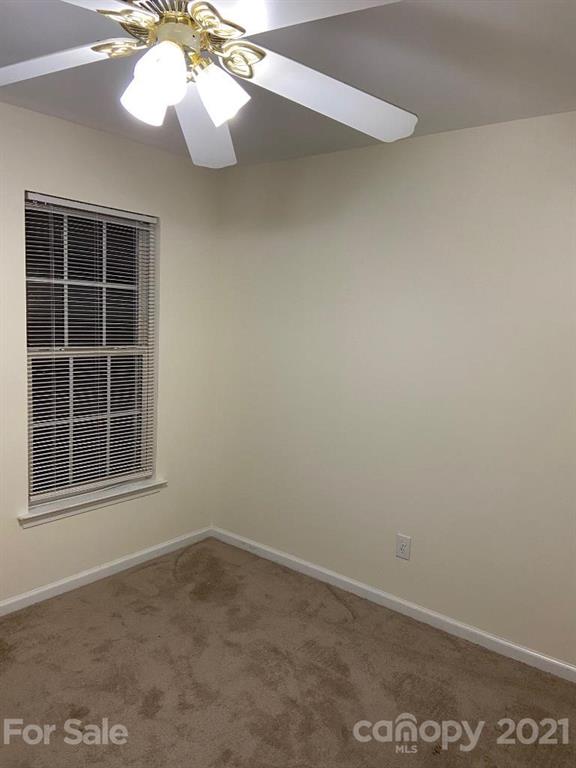 901 Cadogan Court Fort Mill, SC 29708 - Photo 25 of 33 an empty room with a window