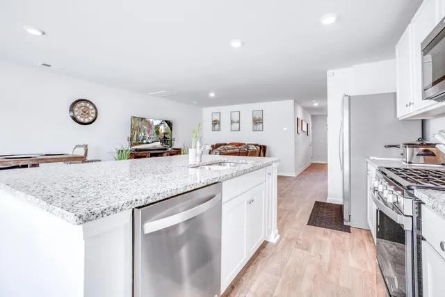 $289,900 | 266 Ivory Shadow Road, Summerville, SC 29486