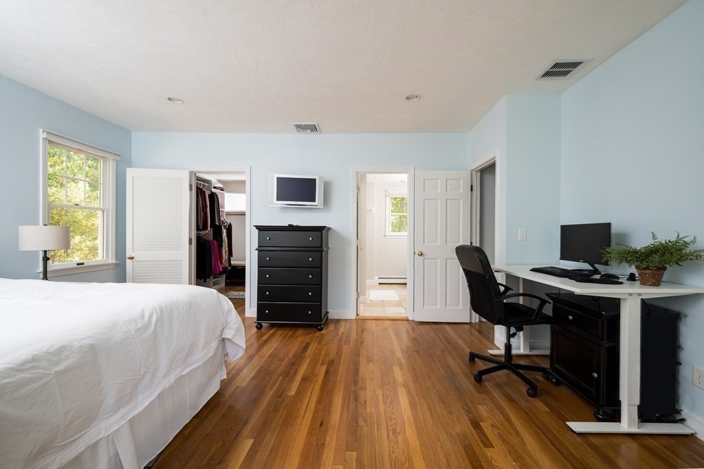 14 Chamberlain Run Hingham, MA 02043 - Photo 11 of 20