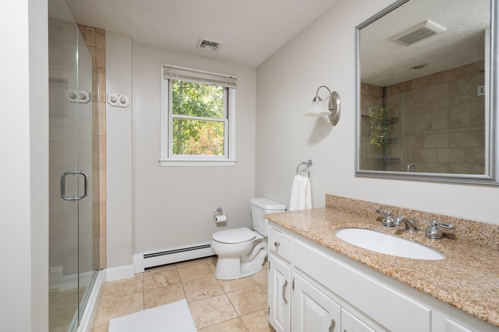 14 Chamberlain Run Hingham, MA 02043 - Photo 13 of 20