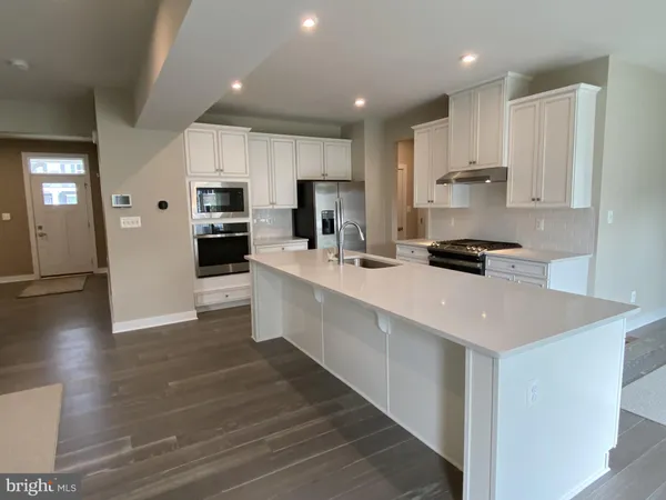 $3,100 | 603 Longleaf Drive, Chapel Hill, NC 27517