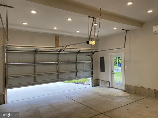 $3,100 | 603 Longleaf Drive, Chapel Hill, NC 27517