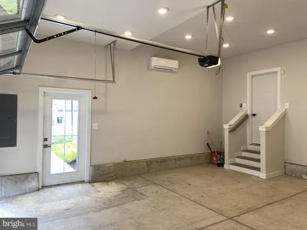 $3,100 | 603 Longleaf Drive, Chapel Hill, NC 27517