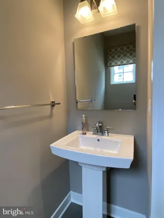 $3,100 | 603 Longleaf Drive, Chapel Hill, NC 27517