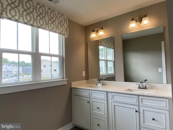 $3,100 | 603 Longleaf Drive, Chapel Hill, NC 27517