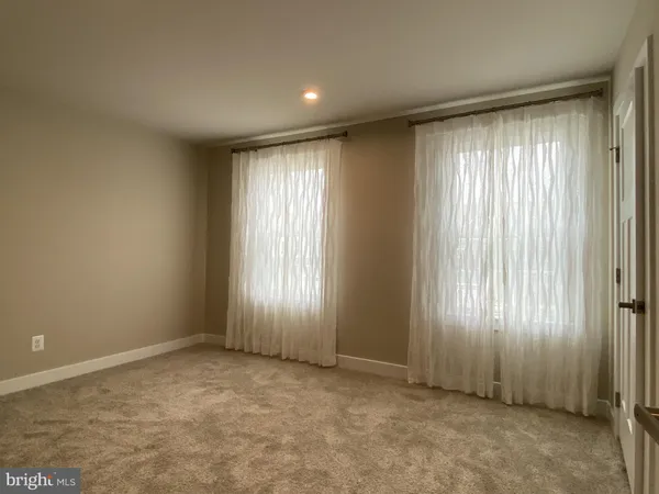 $3,100 | 603 Longleaf Drive, Chapel Hill, NC 27517