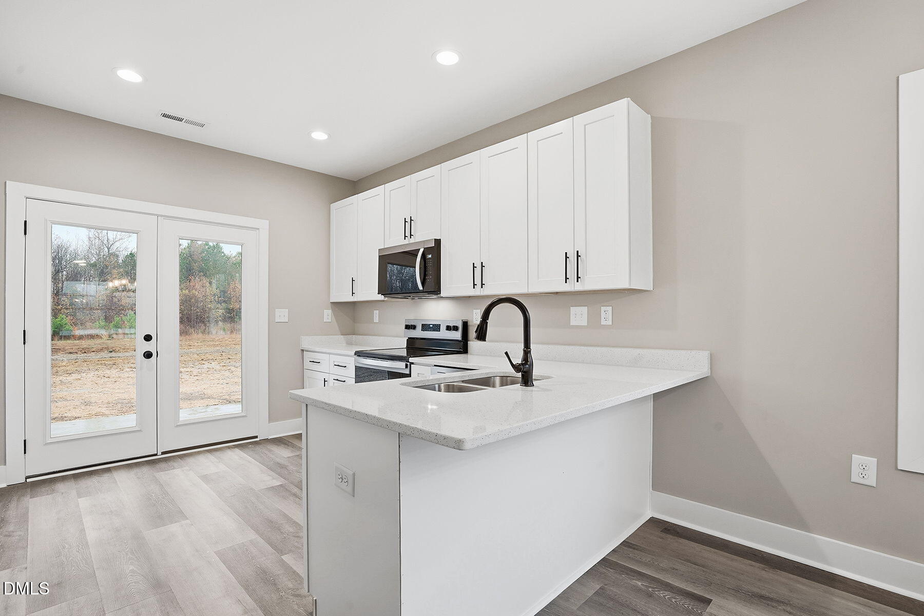 1029 Jada Allen Road Dunn, NC 28334 - Photo 9 of 31 Kitchen