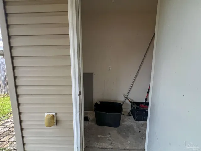 $1,500 | 3116 Flintlock Drive, Pensacola, FL 32526