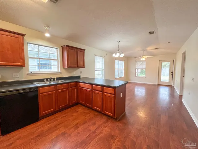 $1,500 | 3116 Flintlock Drive, Pensacola, FL 32526